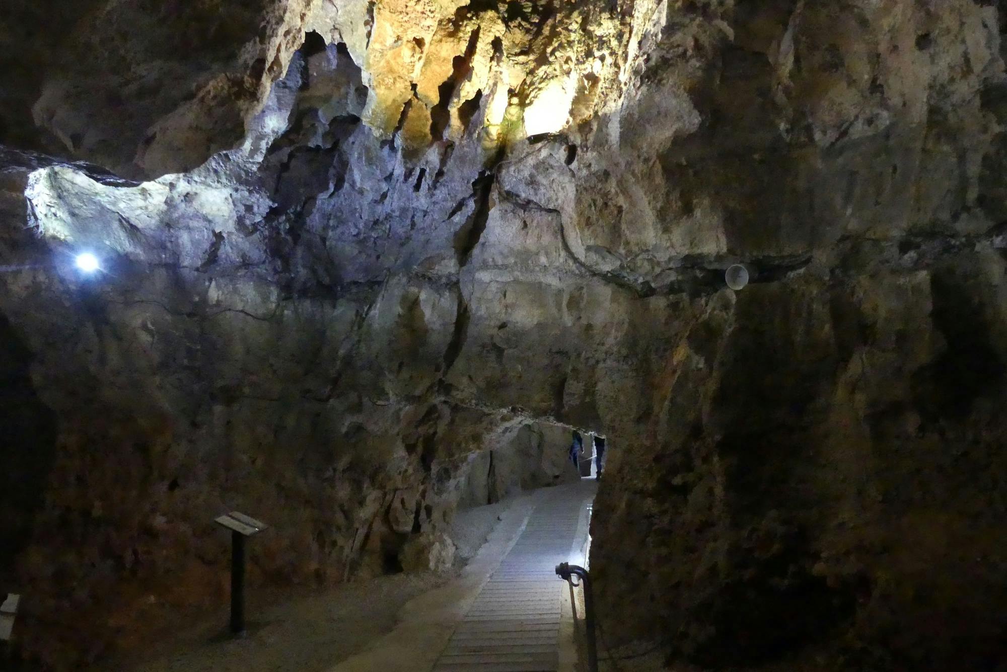 Calaveras Skull Cave & Calpe Tour