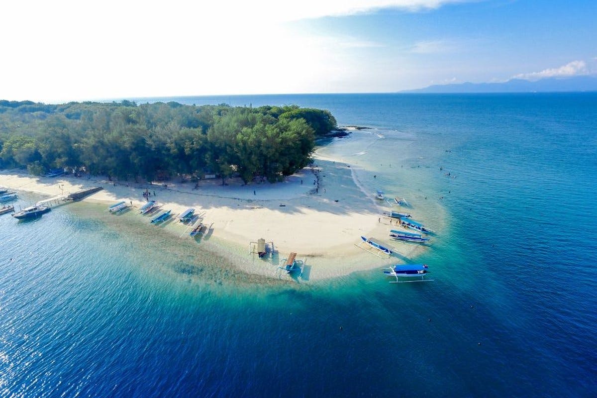 Gili Nanggu, Sudak and Kedis Islands Full Day Snorkeling Tour