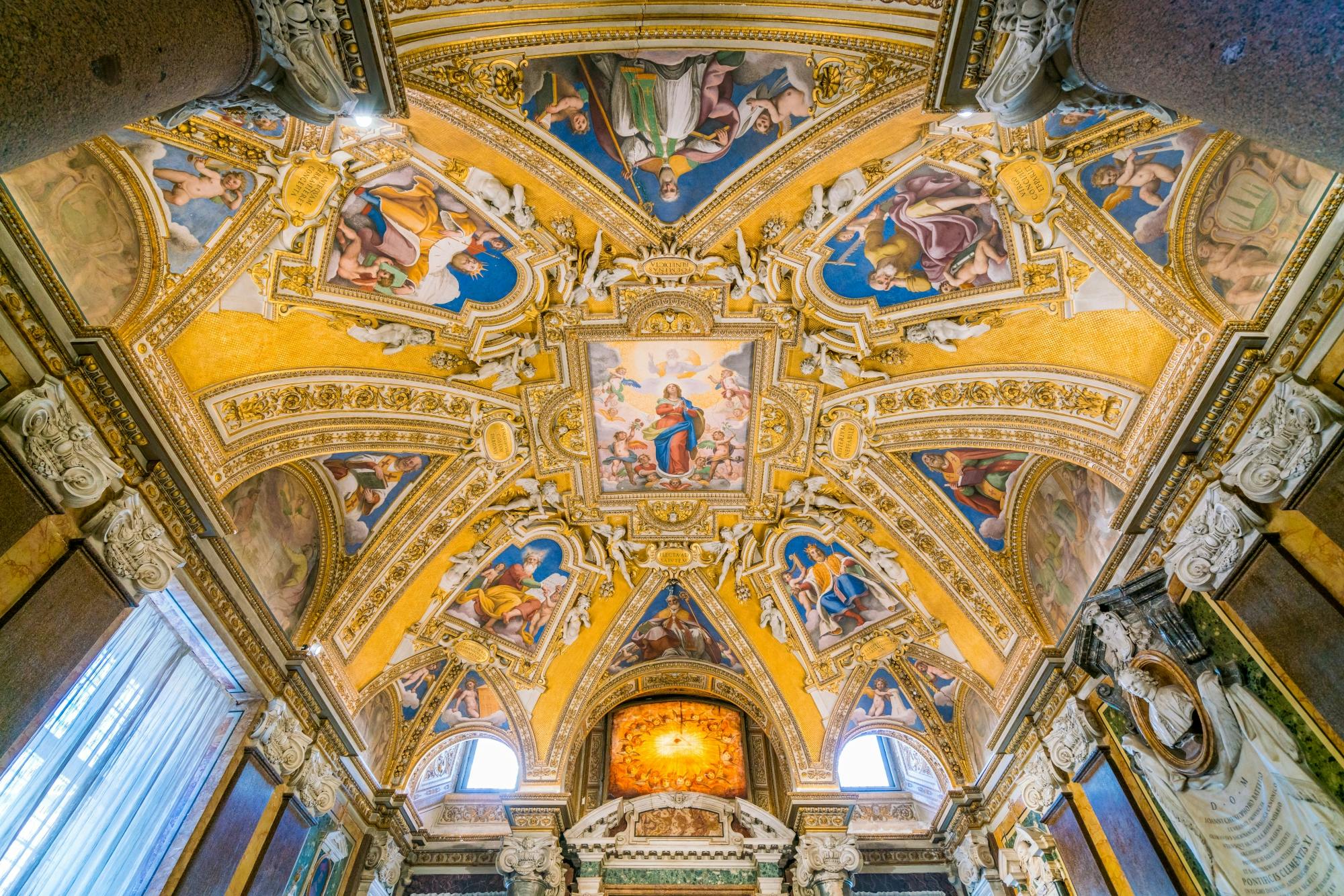 Visita às Quatro Basílicas Maiores e Peregrino das Portas Santas em Roma