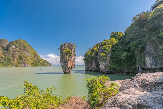 James Bond eiland en Ko Naka Yai per snelle catamaran met kanoën bij Ko Hong vanaf Phuket
