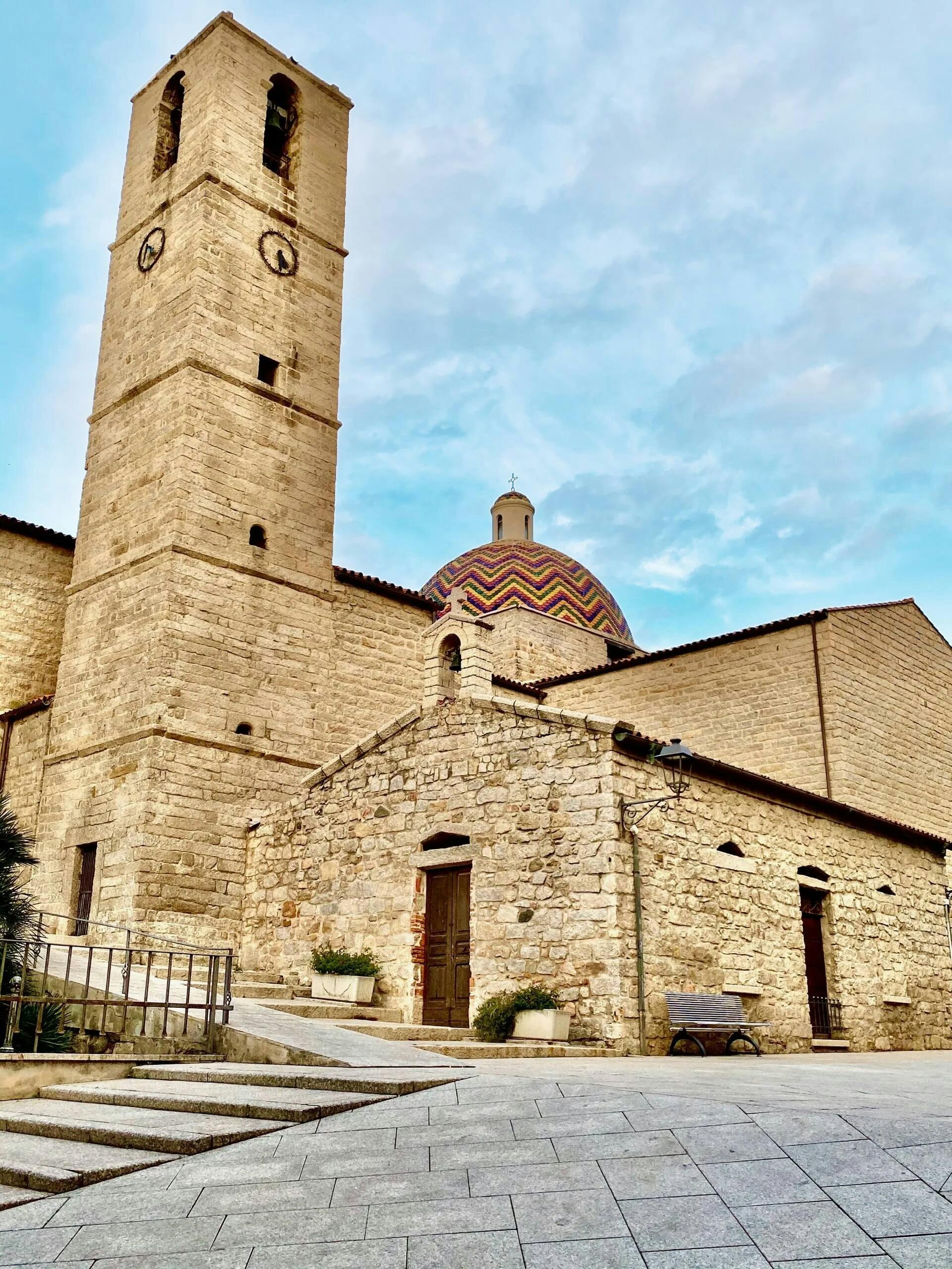 One Hour Tuk-Tuk Tour of Olbia