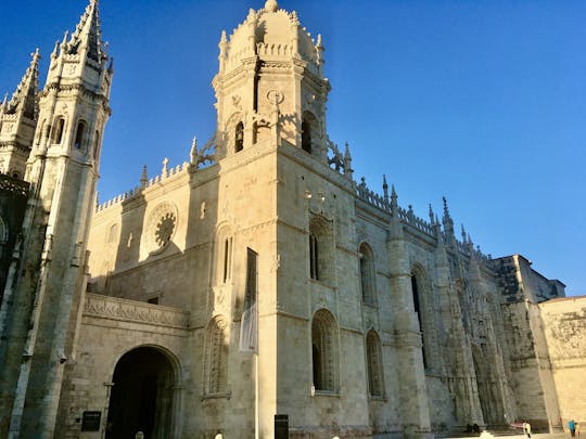 Tour di un'intera giornata a Lisbona con visita guidata del castello di São Jorge