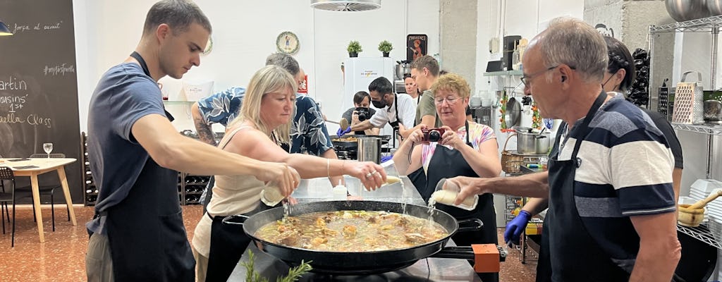 Clase de cocina paella valenciana y visita al mercado de Ruzafa