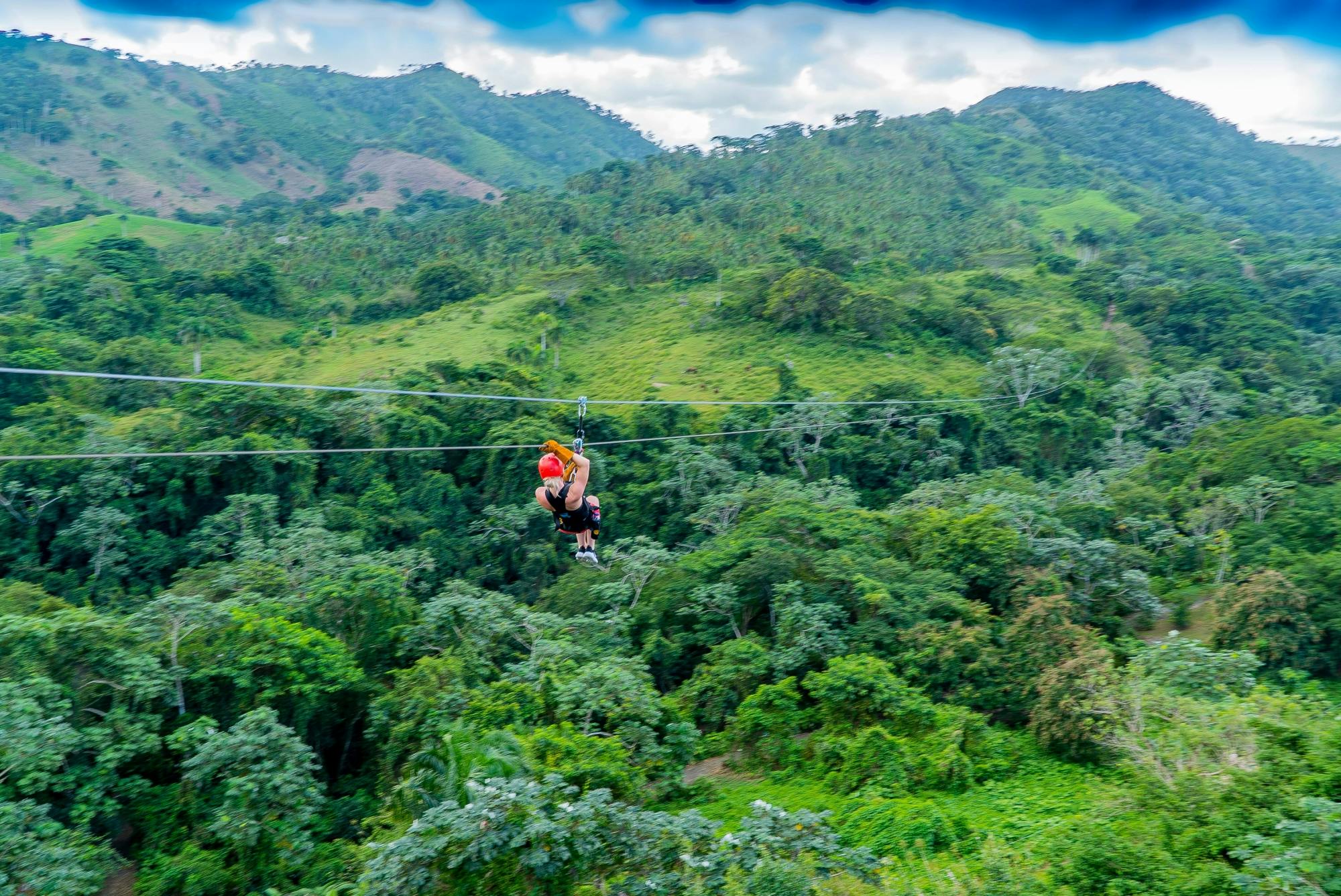 Anamuya Mountains Ziplining