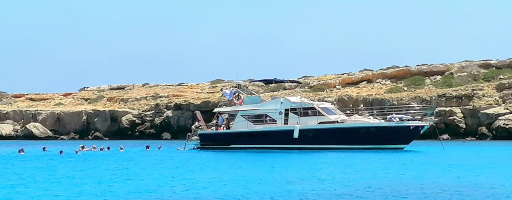 Dreistündige Bootsfahrt mit der Harmony Yacht ab dem Hafen von Ayia Napa - ab Ayia Napa Hotels