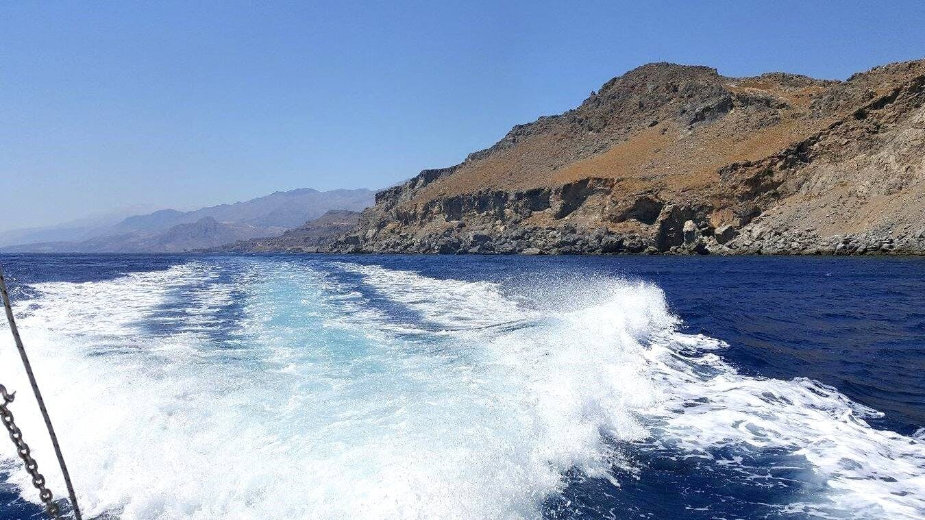 Paseo en barco a la isla Conejo con barbacoa