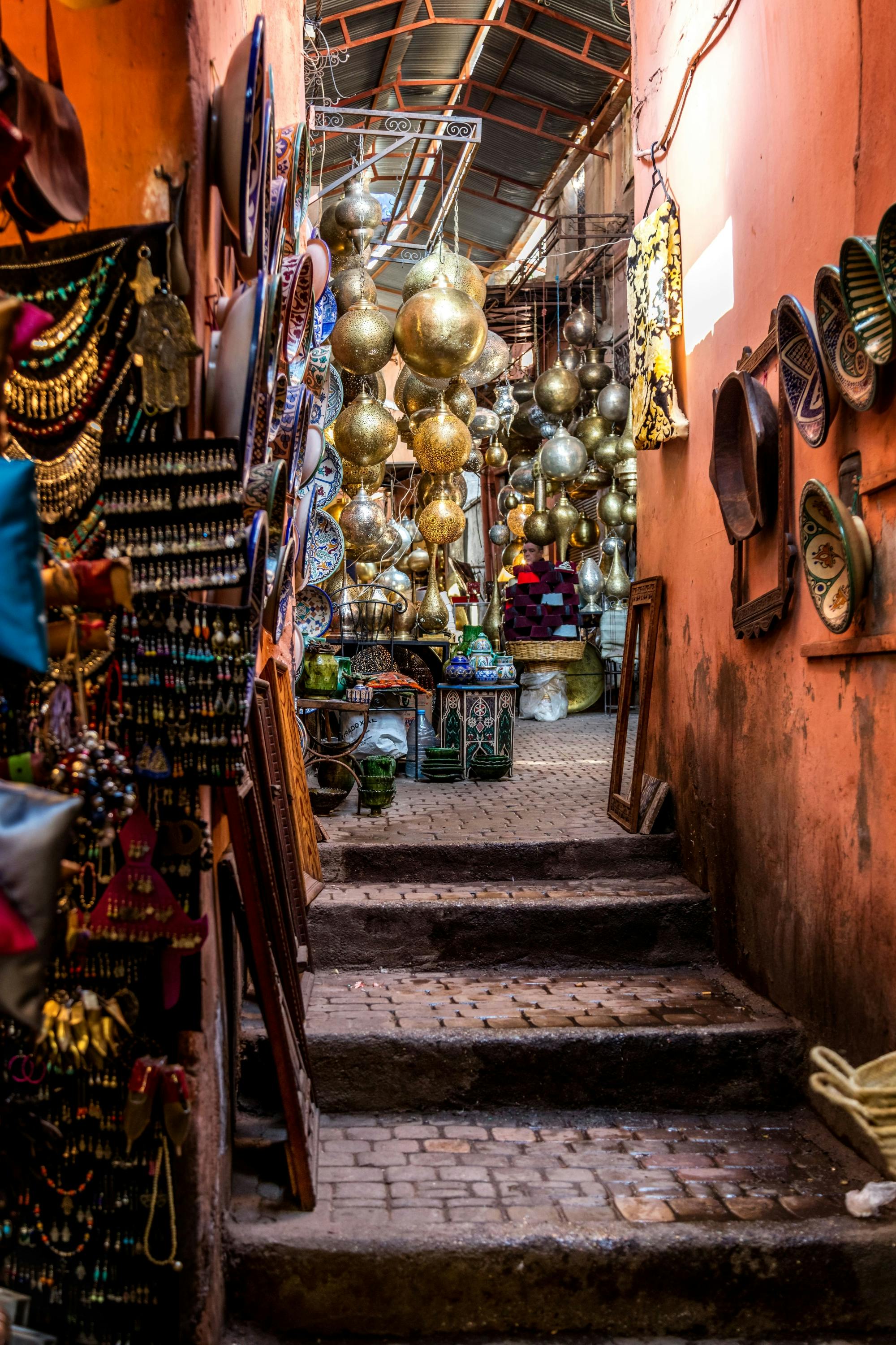 Marrakech Horse and Carriage Tour with Jemaa el-Fnaa Square