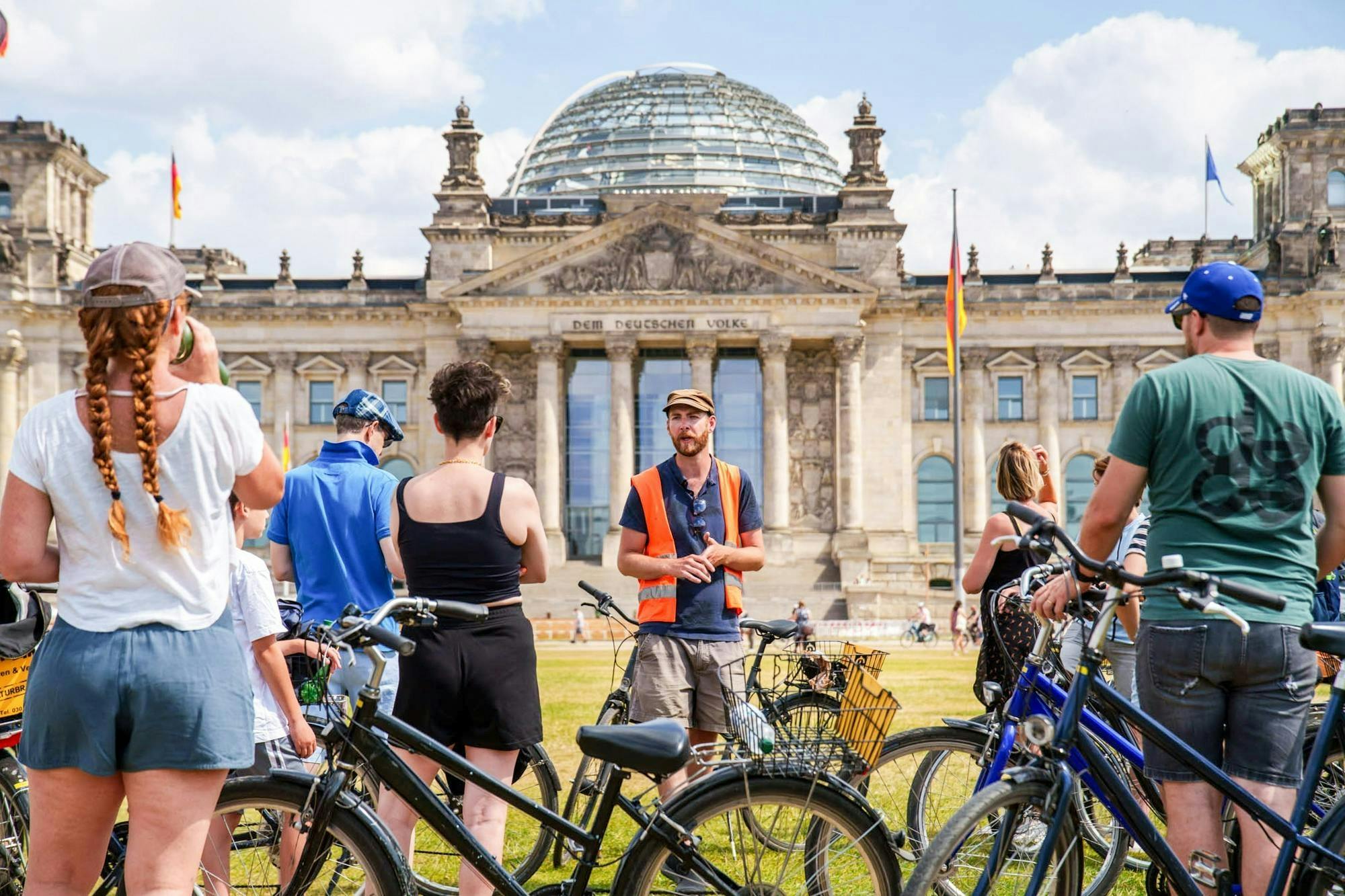 Tour en bicicleta por lo más destacado de Berlín en holandés