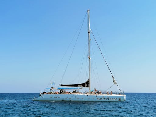 Balos and Gramvousa Catamaran Cruise from Kissamos with Transport