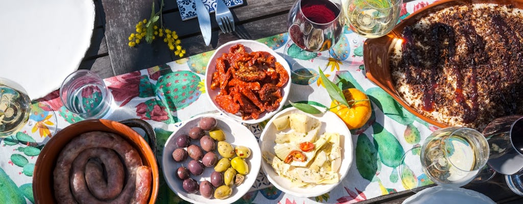Sizilianisches Mittagessen mit Weinprobe