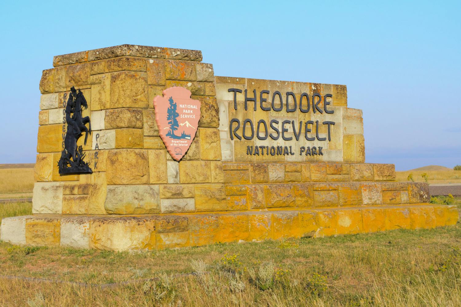 Passeio de carro autoguiado pelo Parque Nacional Theodore Roosevelt