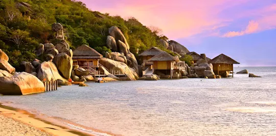 Diep Son Island - The Path across the Ocean Tour