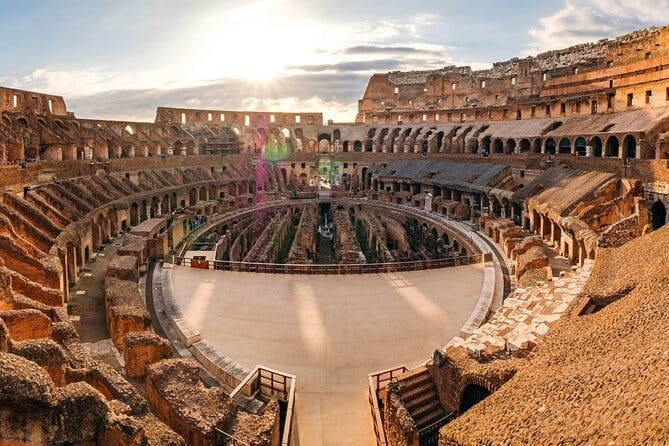 TESTVERANSTALTUNG: --- Exklusives Gladiatoren-Erlebnis in der Arena des Kolosseums und im antiken Rom (schneller als ohne Anstehen)