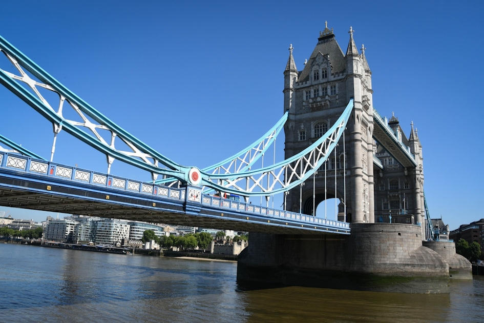 London Castles and Bridges Southbank Walking Tour | musement