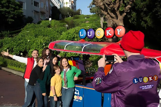 Tour privado en tuk-tuk por la ciudad de San Francisco con guía