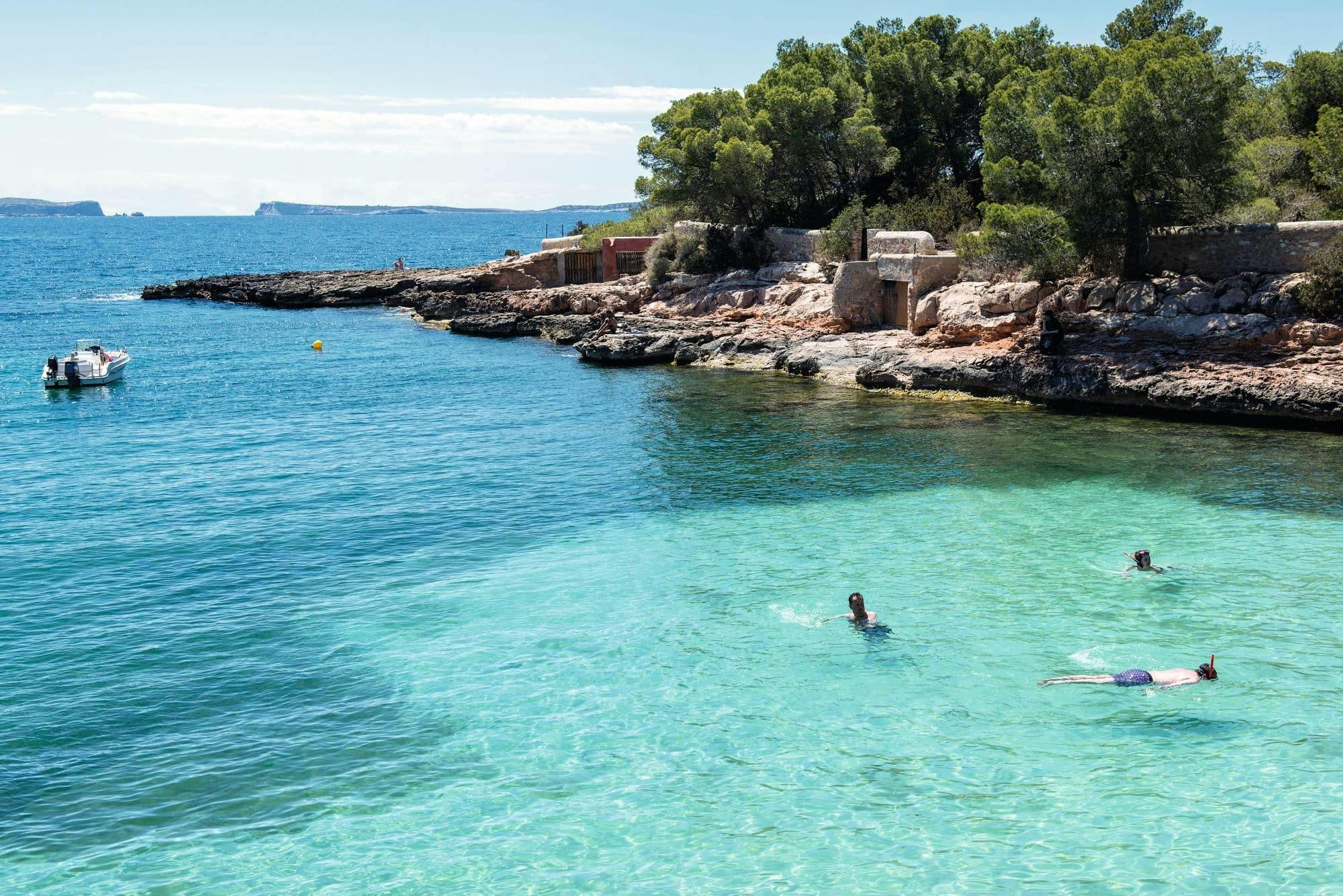 Agia Pelagia Bay motorbådscruise