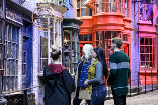 Bilet wstępu na temat tworzenia Harry'ego Pottera z przejazdem pociągiem z eskortą
