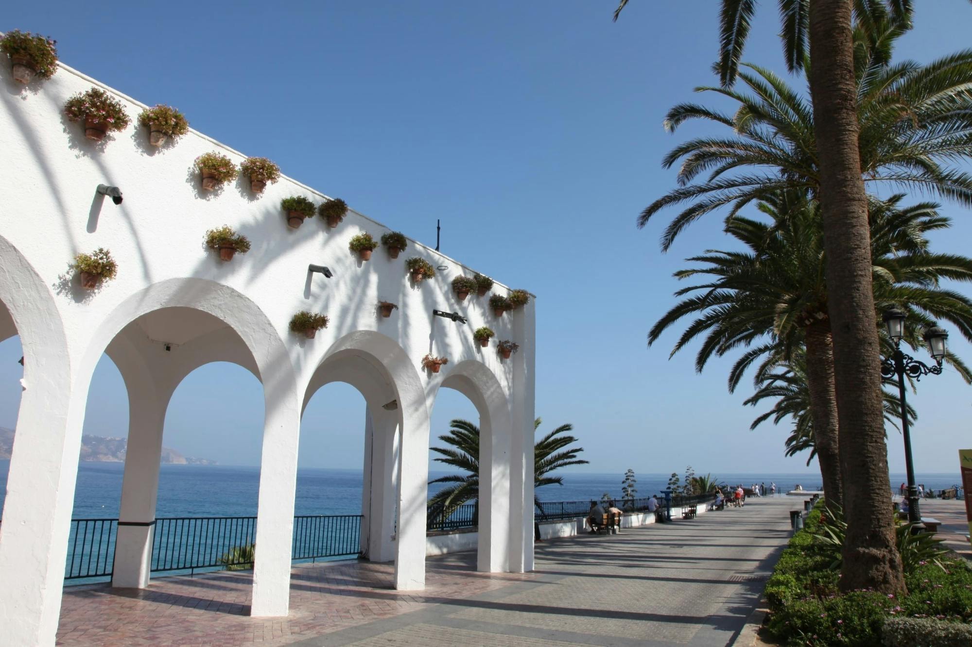 Guided Tour of La Axarquia with Frigiliana and Nerja