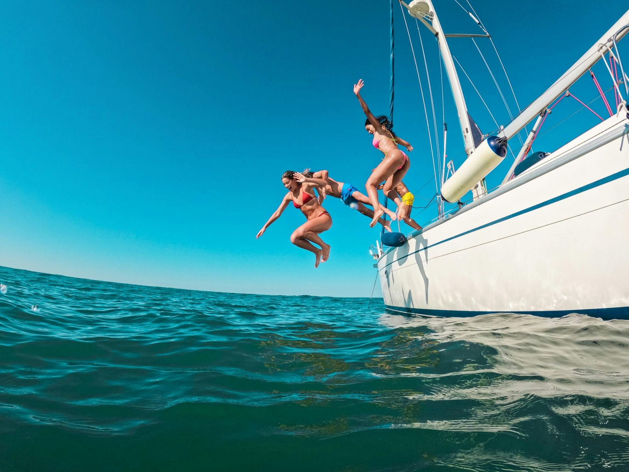 Scene Kavos Boat Party