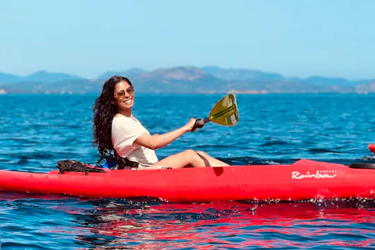 Excursiones en kayak por el Parque Marino de Tavolara