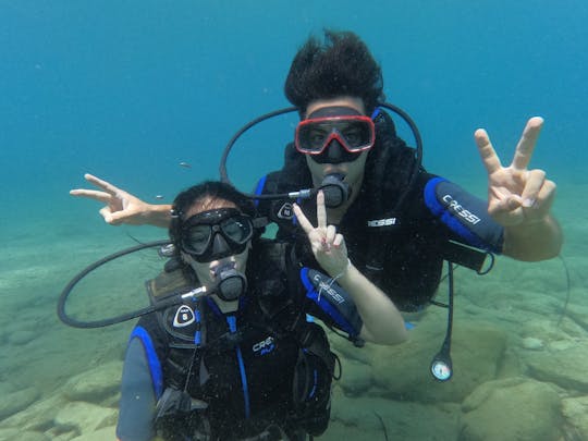 Experimente o curso de mergulho em Creta