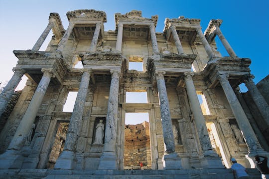 Ephesus and Virgin Mary House Guided Tour with Lunch from Didim