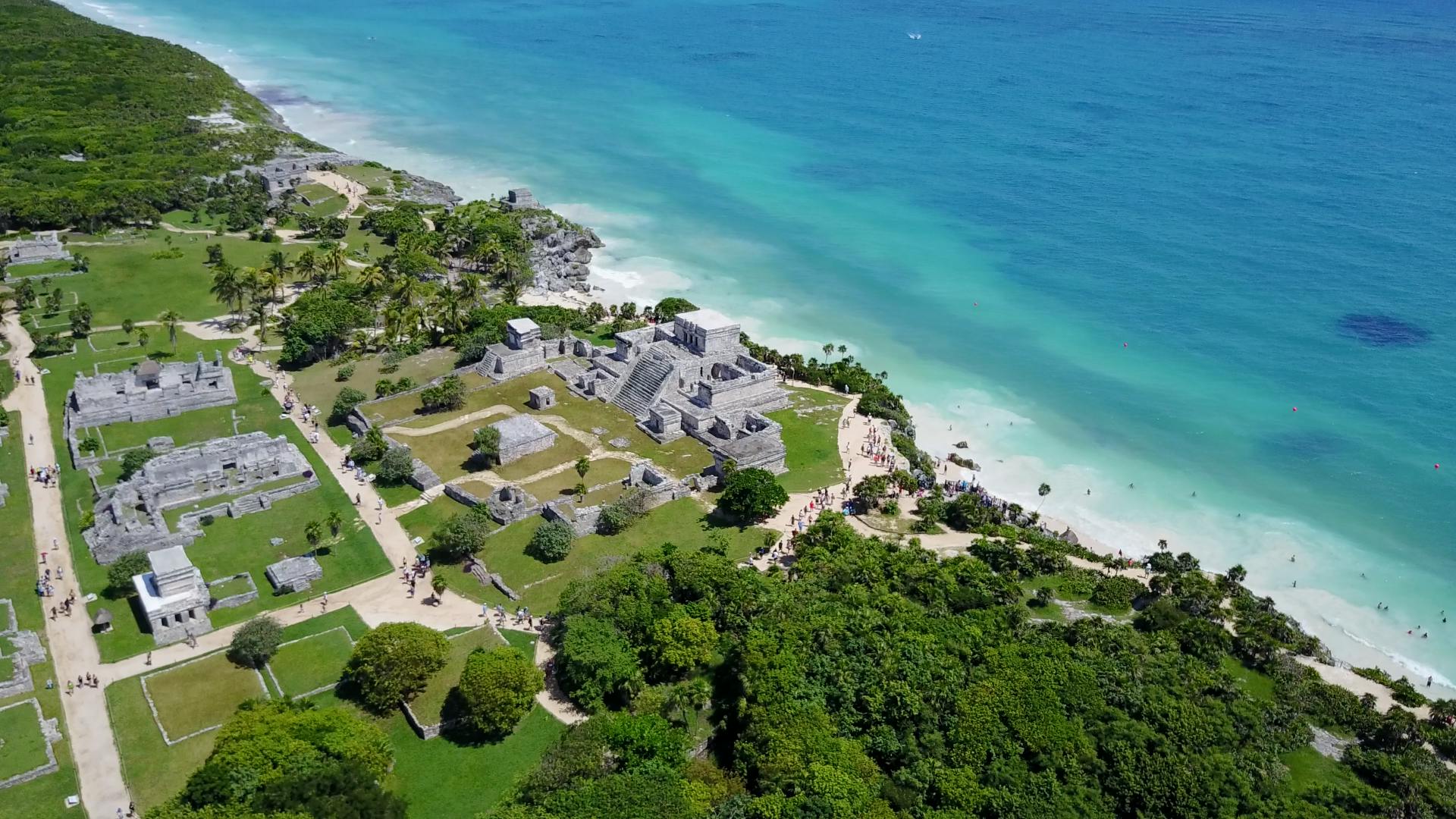 Tulum und zwei Cenotes Private Tour