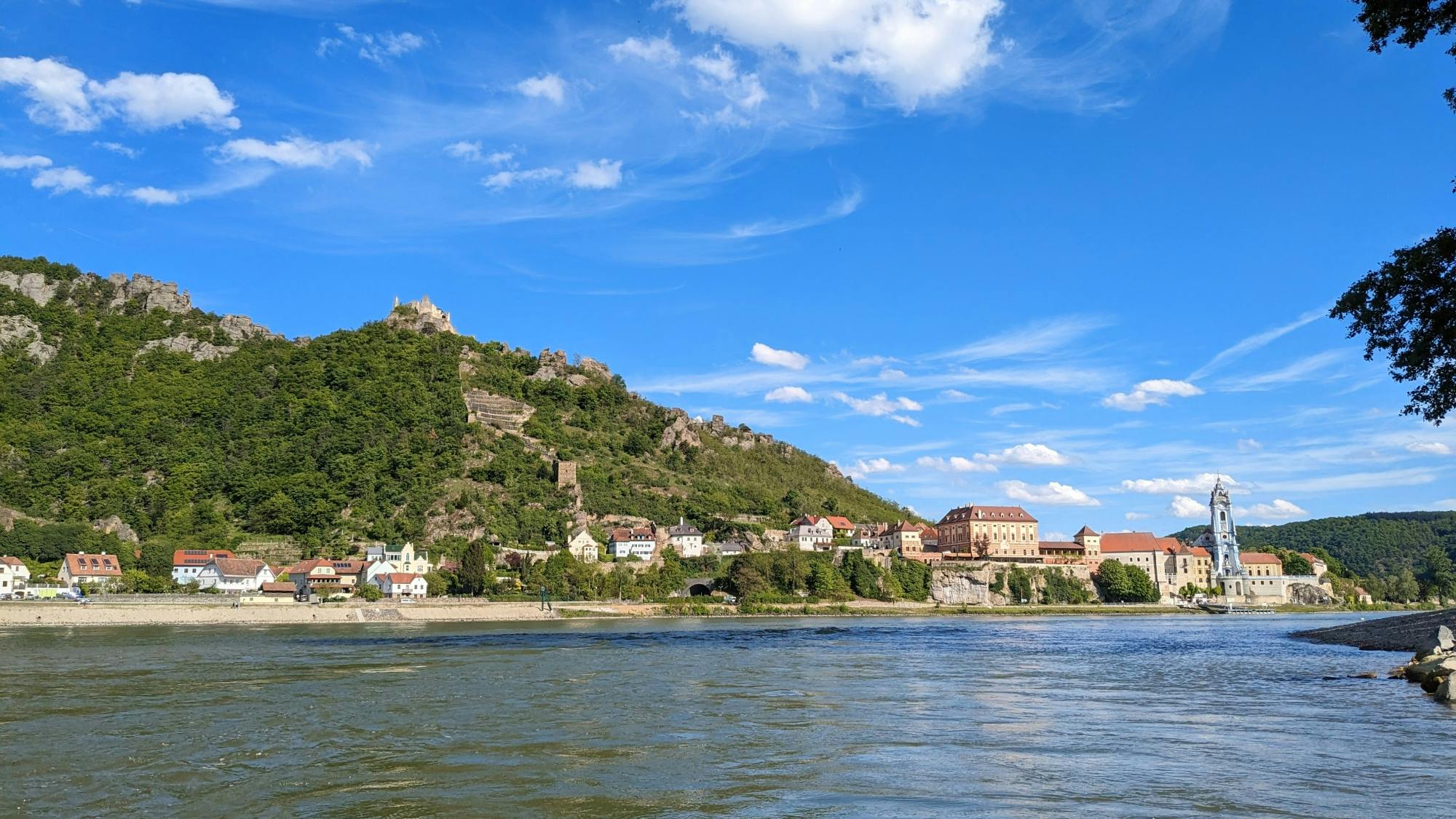 Wachau Valley Kayak Tour with Wine Tasting in Vienna