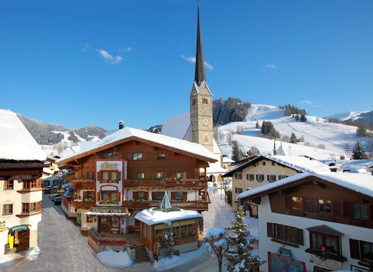 Hochkönig Mountains Tour with Alpine Village Visit