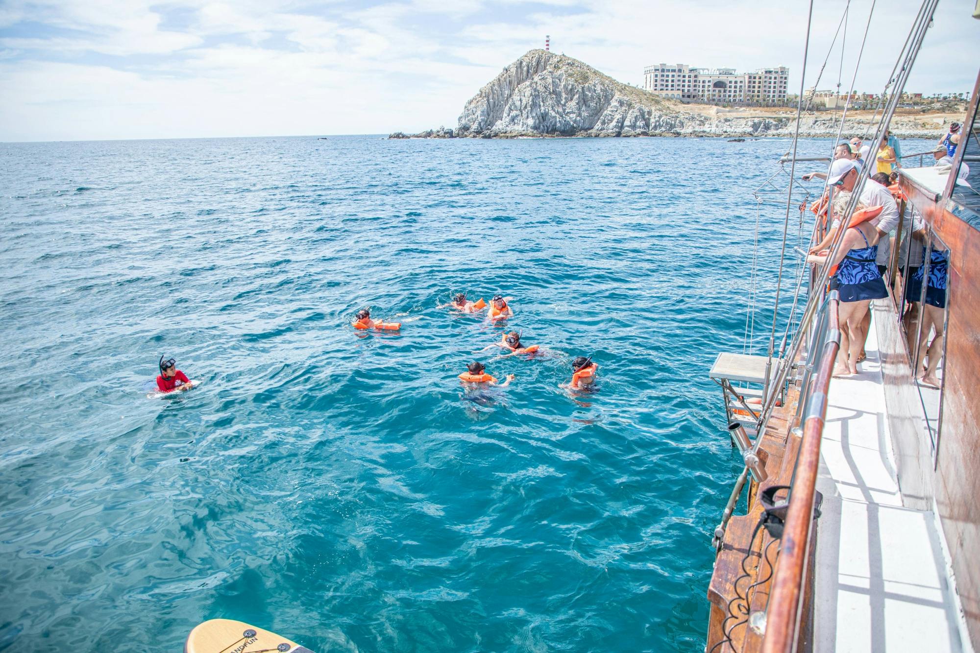 Sail and Snorkel Tour to Cabo Arch with Lunch