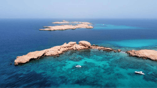 Daymaniyat Island Tour with Snorkelling