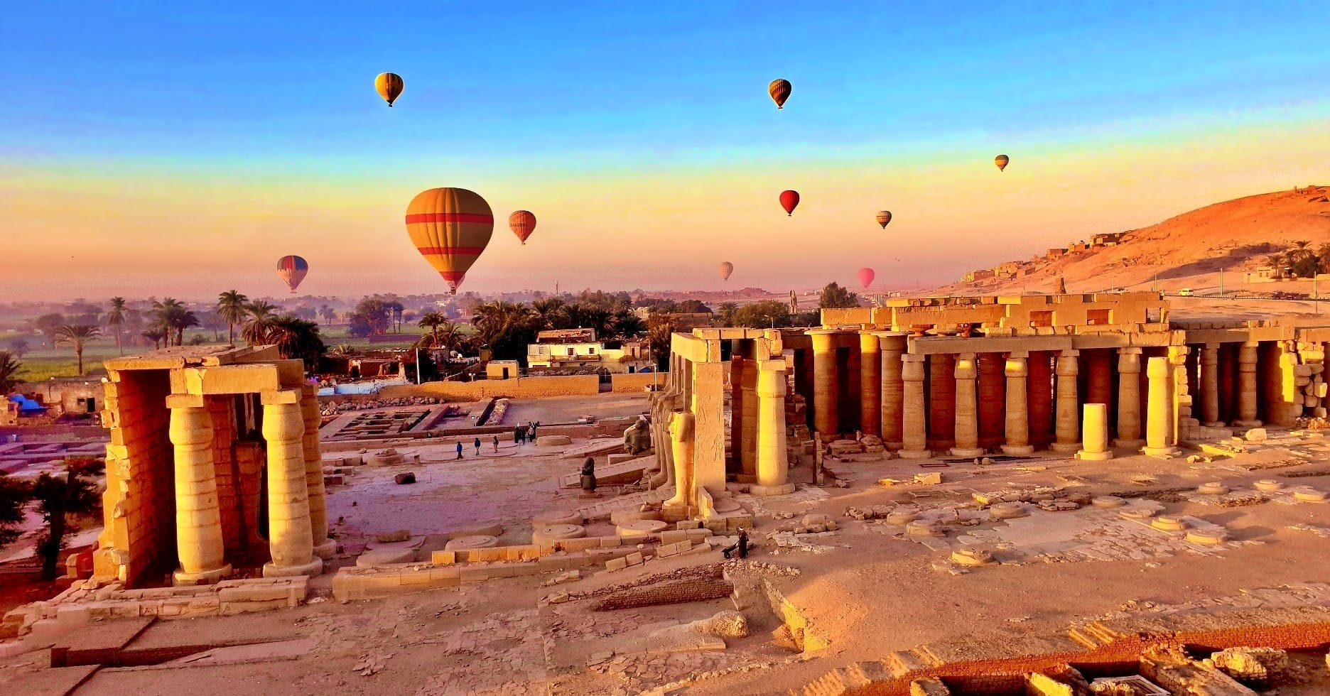 Visite guidée premium de Louxor au départ d'Hurghada et expérience en montgolfière