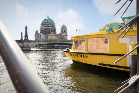 Pontos turísticos de Berlim com estilo em um cruzeiro pelo Rio Spree
