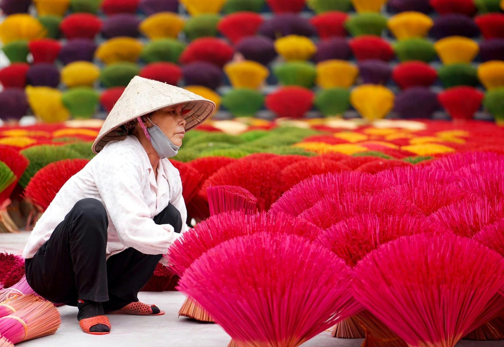 Tour del villaggio dell'incenso di Quang Phu Cau e di Ninh Binh con pranzo