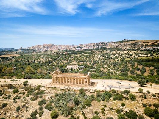 Tour privato della Valle dei Templi e Kolymbethra in Sicilia