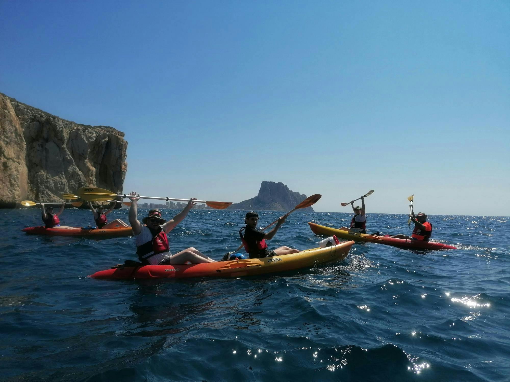 Tour en kayak du Morro de Toix et de la grotte de Coloms