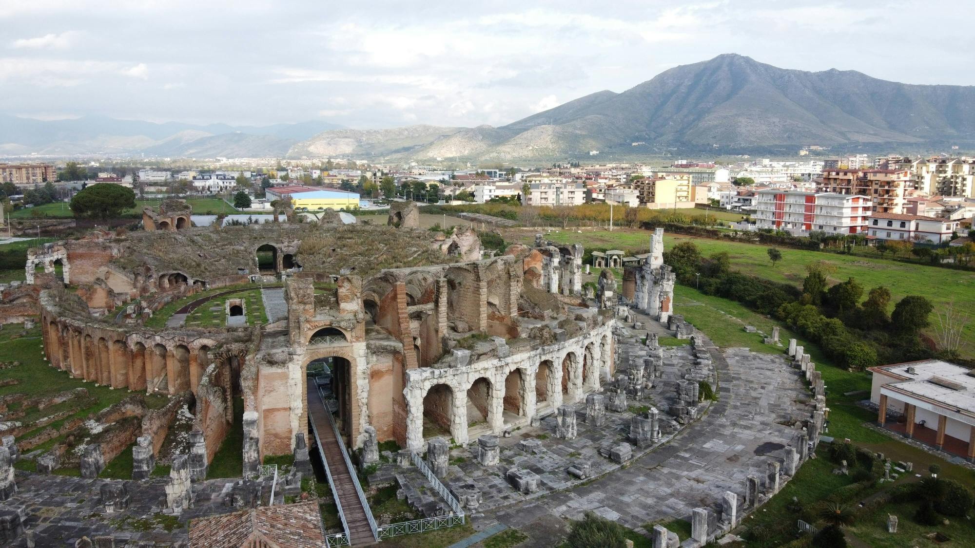 Nat Geo Day Tour: Mundo de Spartacus na Antiga Cápua