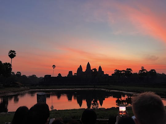Angkor Wat Sunrise Small Group Tour with Hotel Pickup