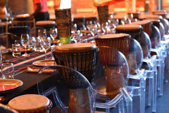 Dîner africain et expérience de percussions au Cap avec transferts