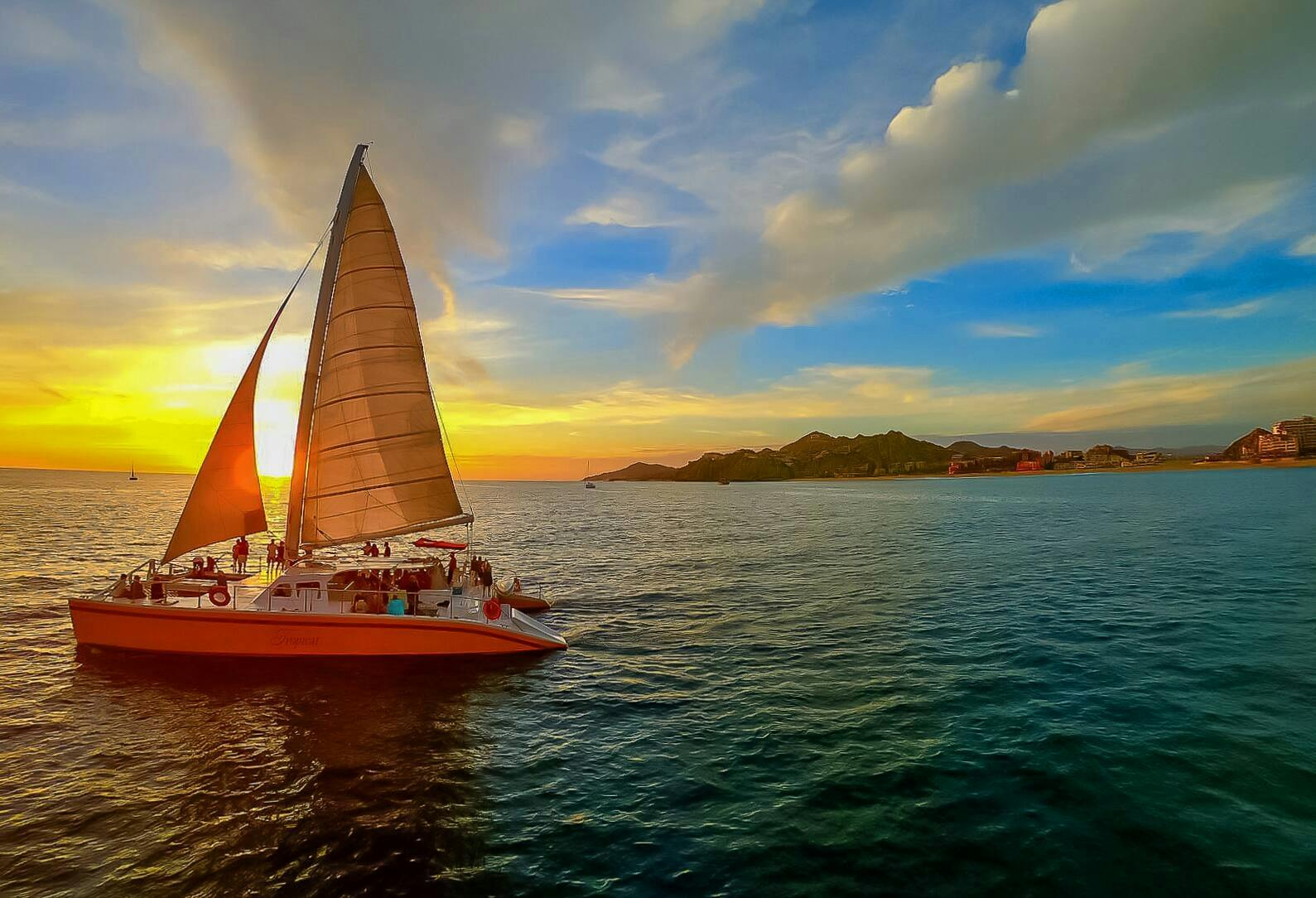 Cruzeiro com jantar de luxo em Cabo San Lucas