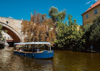 Devil's Channel cruise in Prague