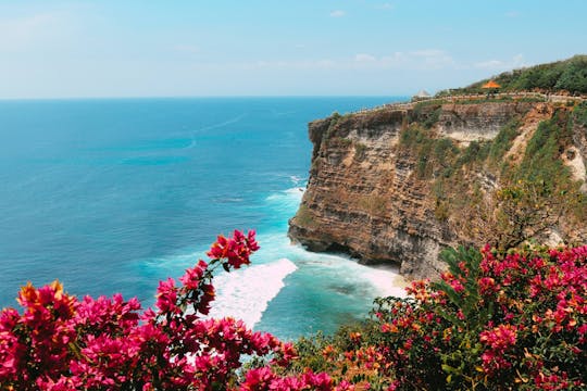 Visite privée d'une demi-journée du temple d'Uluwatu avec danse balinaise