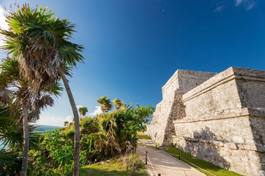 Tradições mexicanas de Coba e Tulum