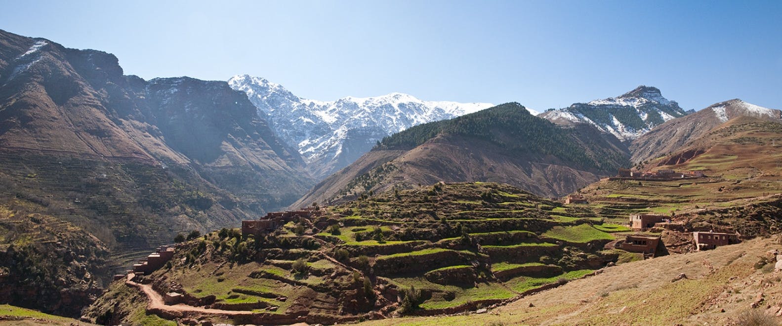 Soft Hiking Experience and Lunch at the Pottery Village from Marrakech