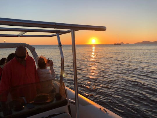 Formentera-Sonnenuntergangs-Bootsfahrt