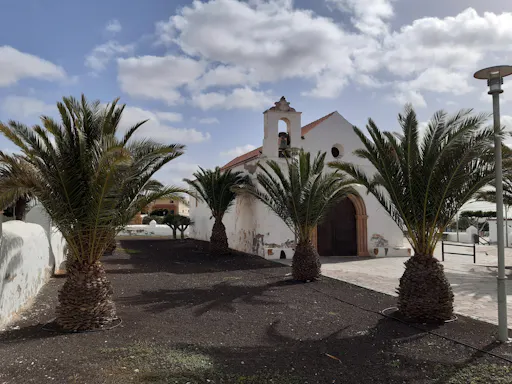Fuerteventura 4x4 Tour with Lobos Island Catamaran Trip