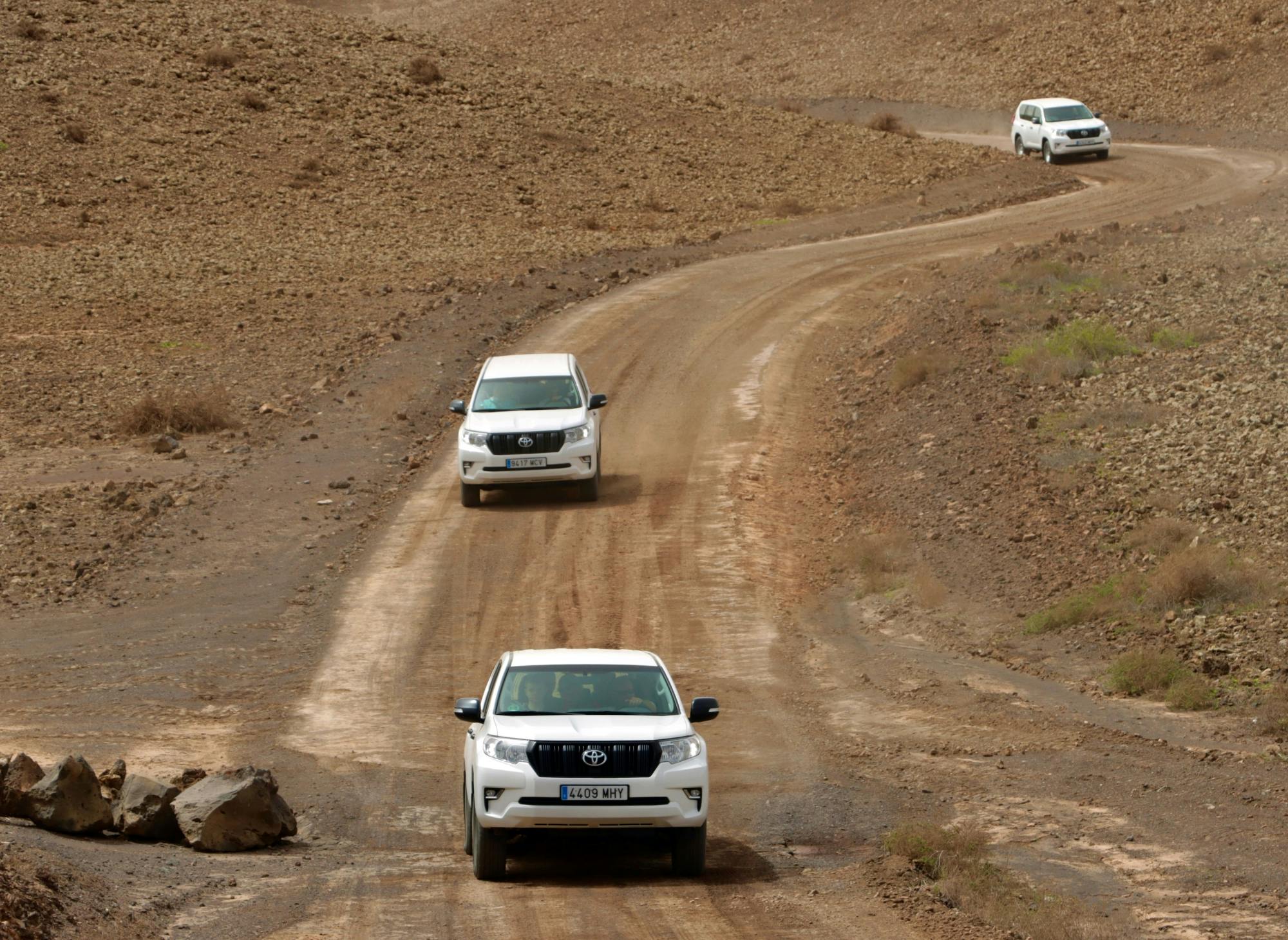 Fuerteventura 4x4 Tour with Lobos Island Catamaran Trip