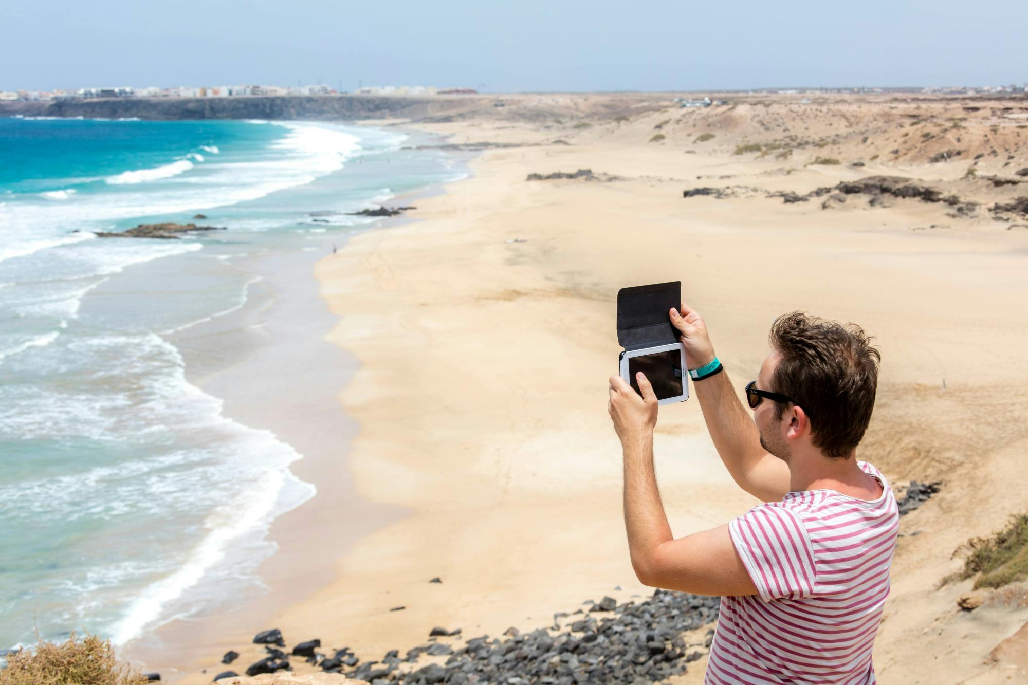 Private Sunset Safari Tour to El Cotillo with Bayuyo Volcano