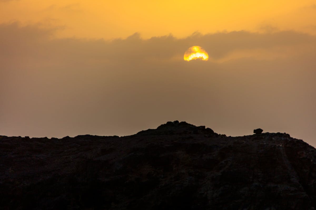 El Cotillo Sunset 4x4 Safari in Fuerteventura with Bayuyo Volcano