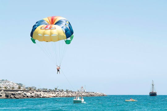 Experiencia de parasailing Ski Pepe